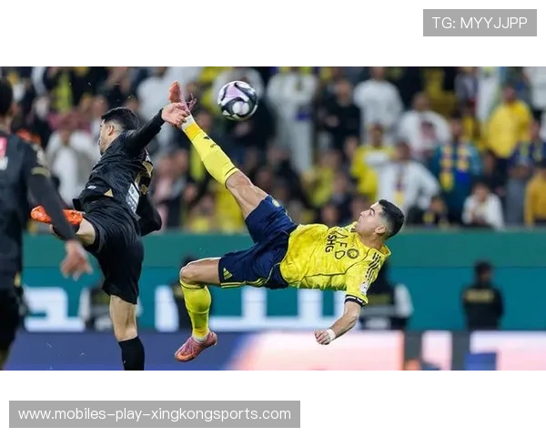 C罗破门方式再创新!绝技库永远装不满 C罗破门方式再创新!绝技库永远装不满